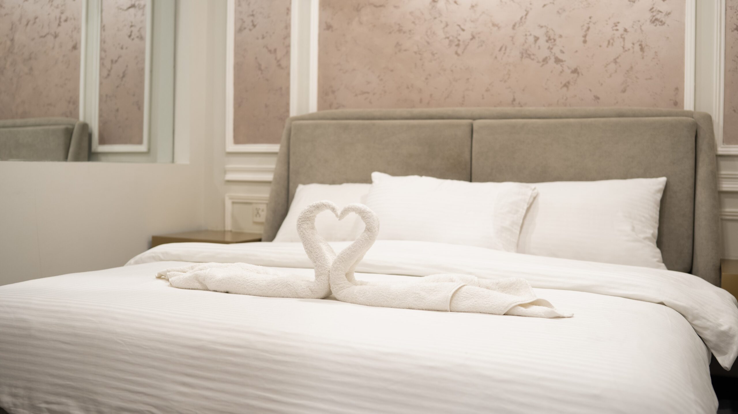 Superior King Room
